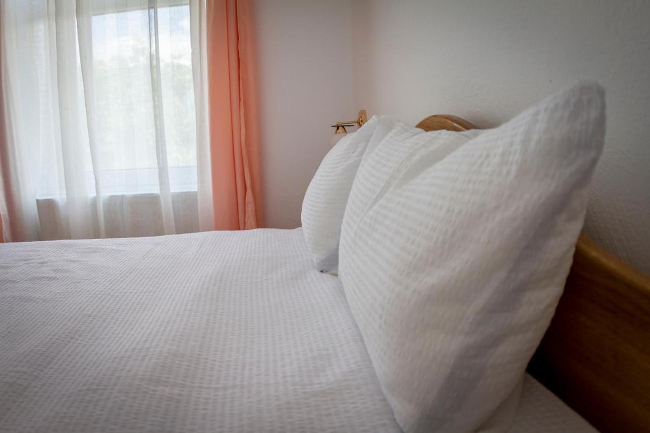 Casa din Barcut Guest House Bagian luar foto